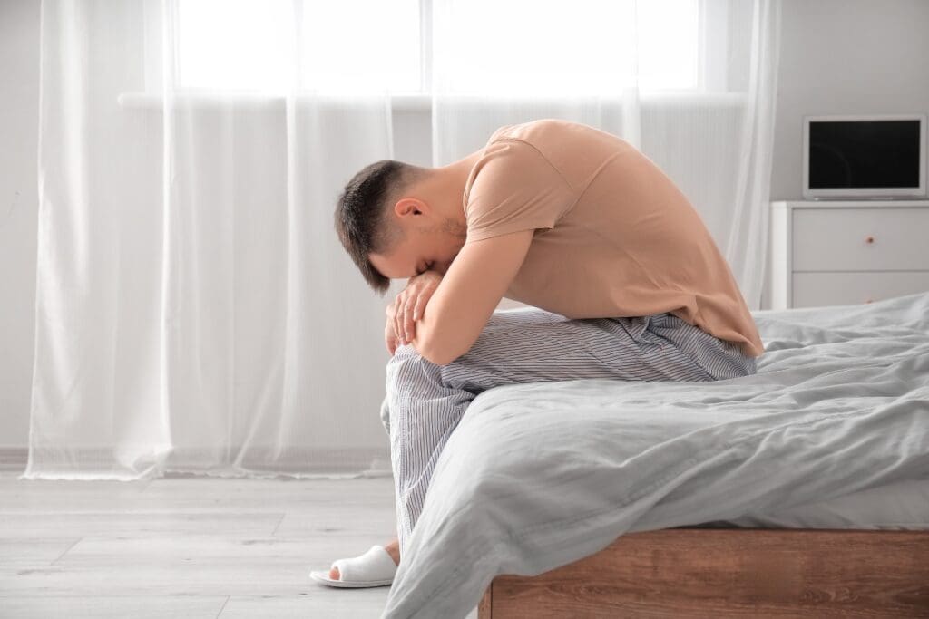 dlaczego budzę się niewyspany