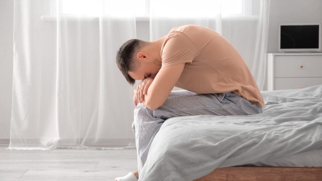 dlaczego budzę się niewyspany